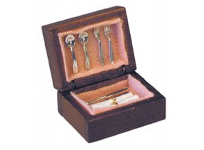 Euromini's Kistje met bestek en servetten